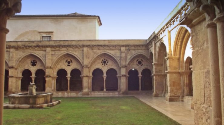 Os claustros da Sé de Coimbra